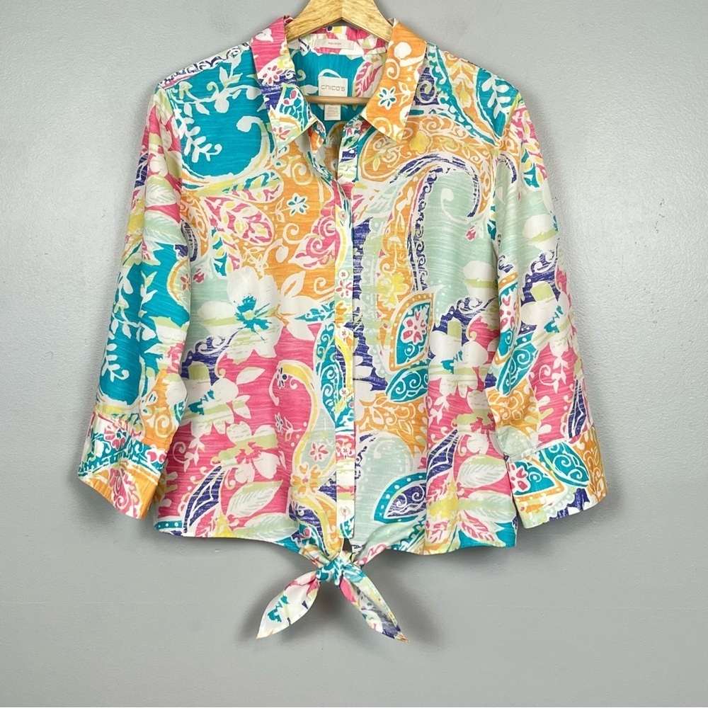 Chico’s 100% cotton no iron multicolor floral paisley waist tie button shirt, L.
